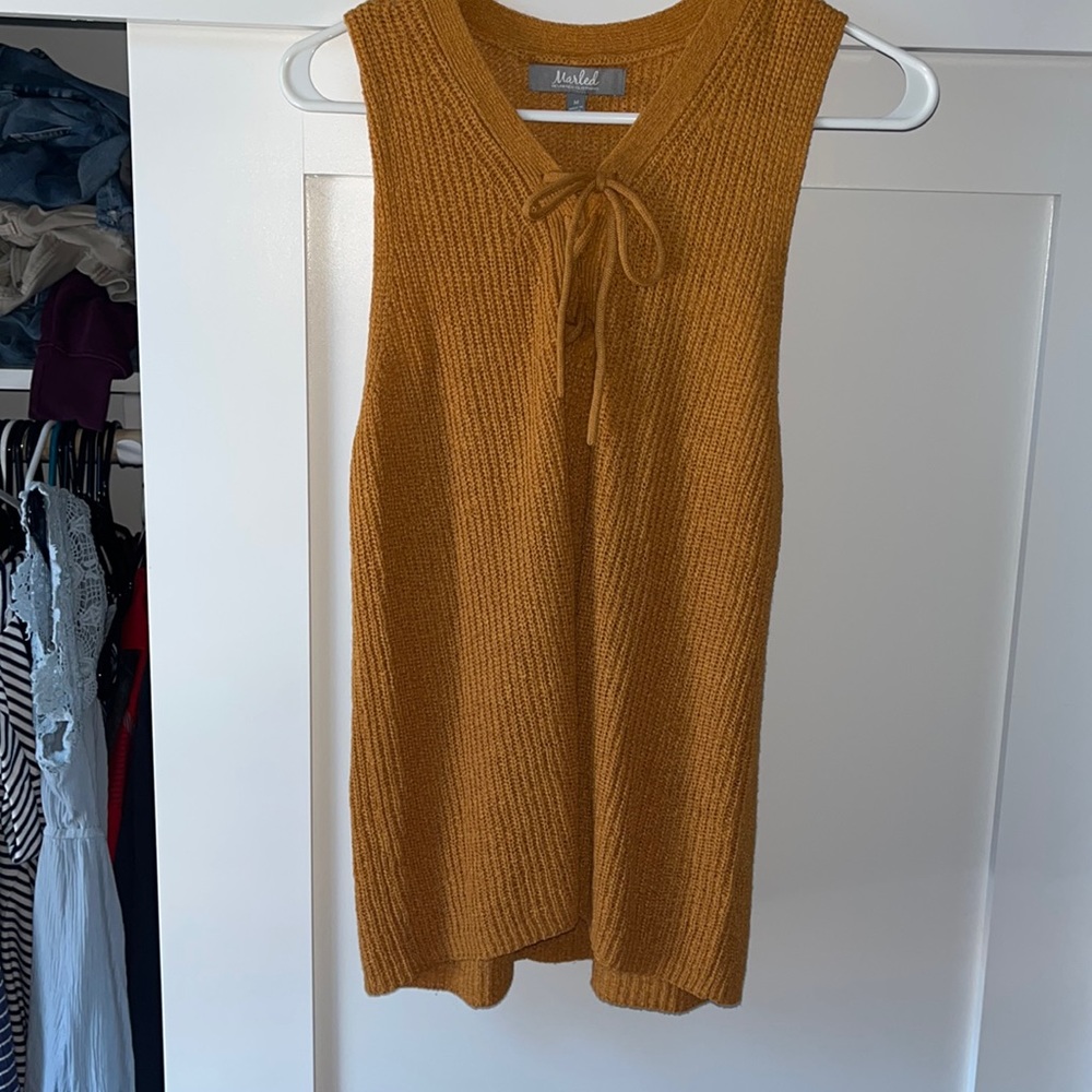 Knitted tank top